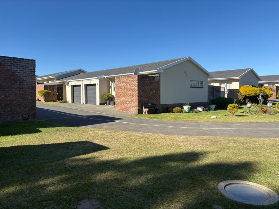 2 Bedroom Property for Sale in Gonubie Eastern Cape